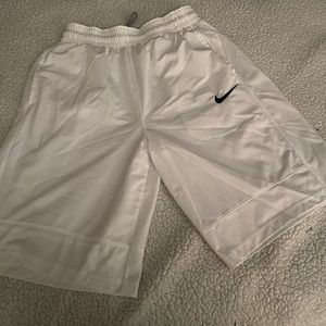 Mens Nike Shorts no rips or stains
